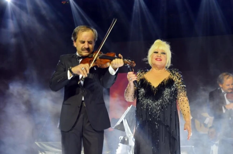 Muazzez Abacı 78 yaşında ABD’de hayatını kaybetti 