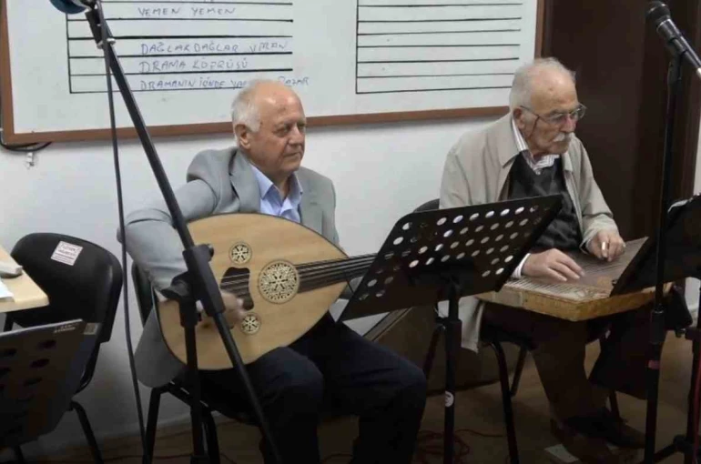 Mübadillerin torunları kültürlerini sanatla yaşatıyor