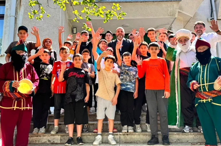 Müftü İrfan Açık, Yaz Kur’an Kursu öğrencileriyle Çamlıca Tabiat Parkı’nda buluştu