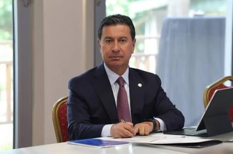 Muğla Büyükşehir Belediye Başkanı Aras: "Evime yönelik bir silahlı saldırı ihbarı aldım" 