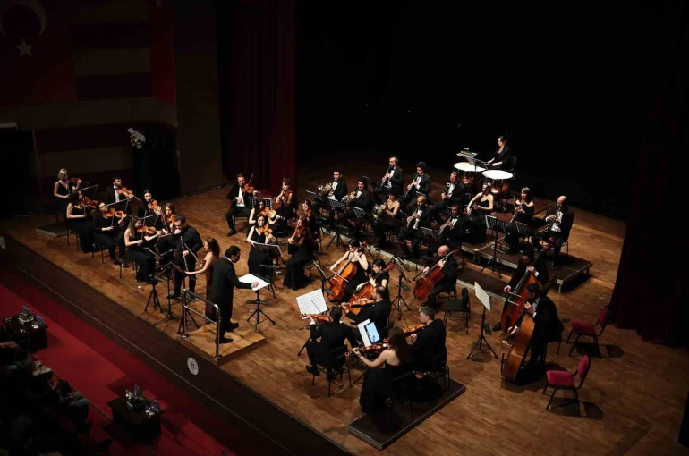 Muğla ve Kuzey Kıbrıs aynı sahneyi paylaştı 