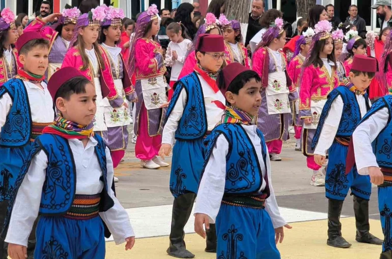 Muğla’da 23 Nisan coşkusu törenlerle kutlandı 