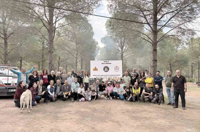 Muğla’da afet gönüllüleri Datça’da buluştu 