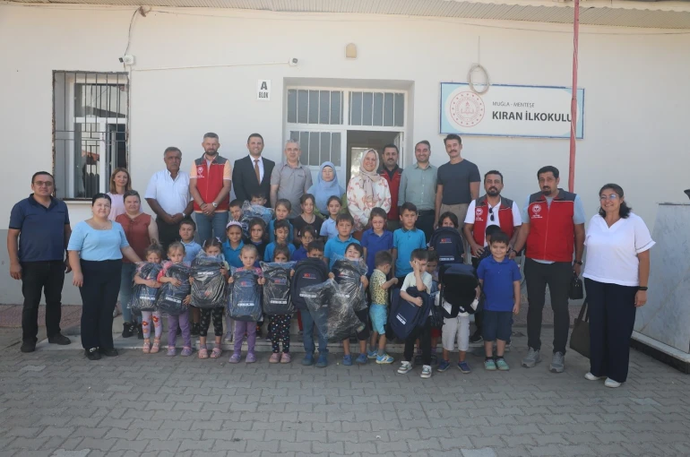 Muğla’da çiftçi çocuklarına IPARD tanıtım materyalleri dağıtıldı