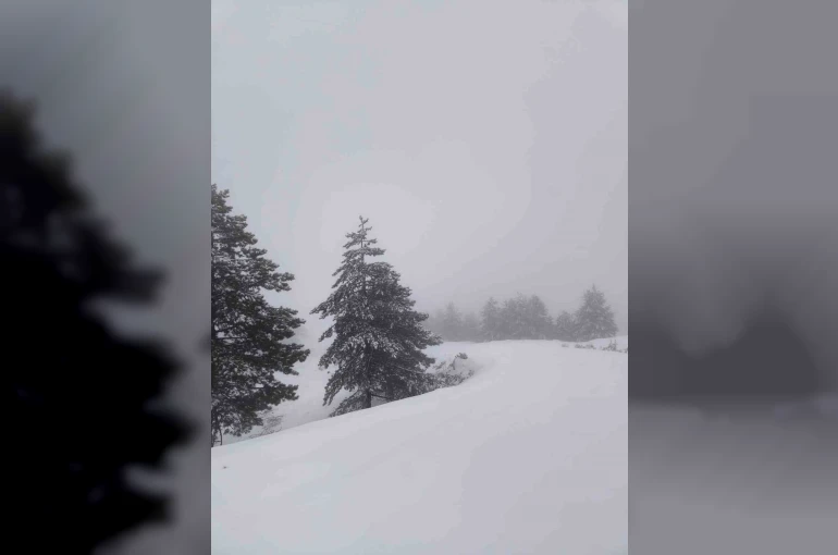 Muğla’da Nisan sürprizi Göktepe dağı beyaza büründü