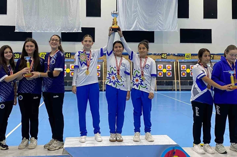 Muğla’nın ‘Altın Kızlar’ı Türkiye şampiyonu 