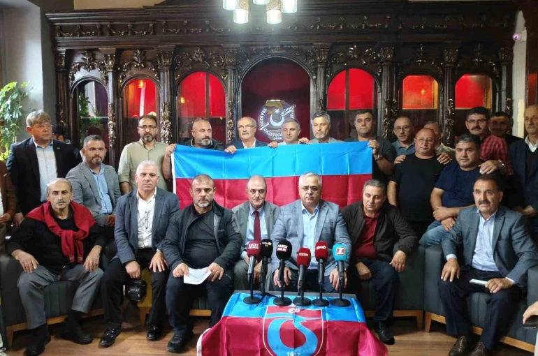 Muhtarlardan Başkan Genç’e destek 