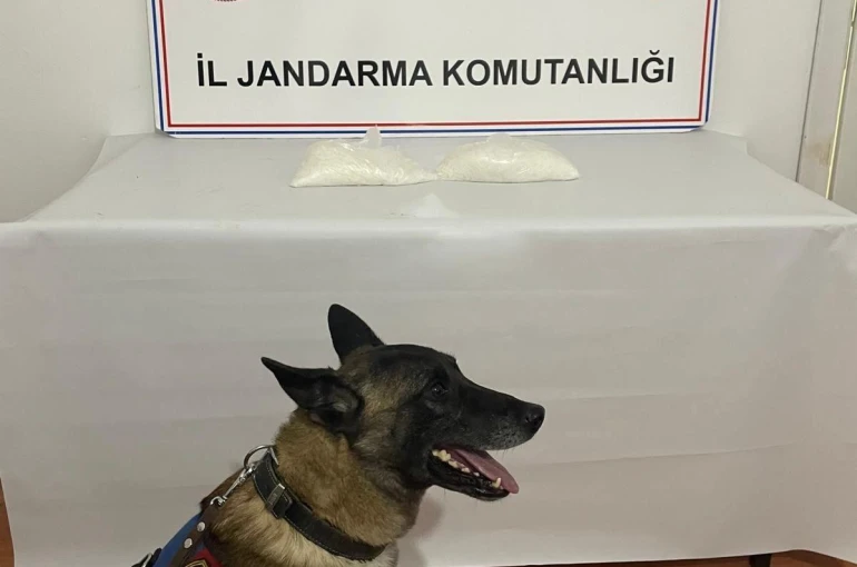 Muradiye’de 2 kilo metamfetamin ele geçirildi