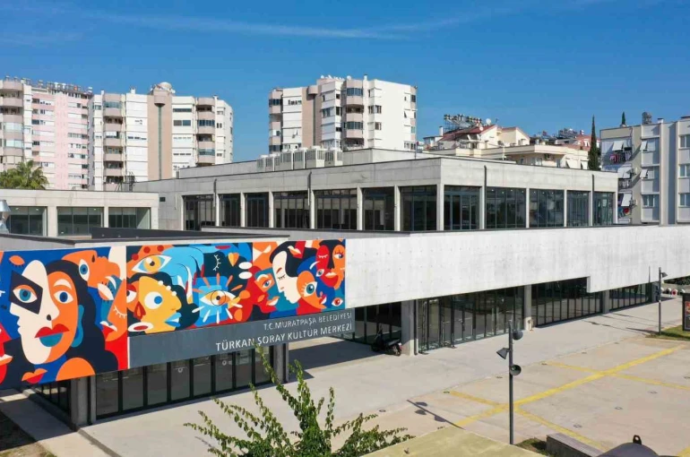 Muratpaşa’da "Unutulmayan Dizeler ve Ezgiler Akşamı" sanatseverleri bir araya getirecek