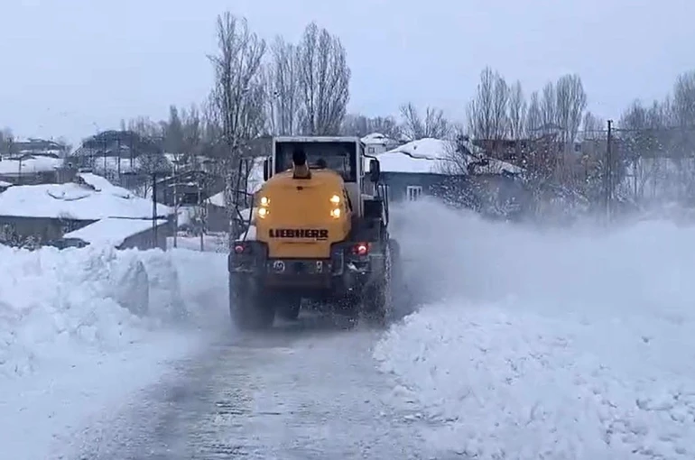 Muş’ta 264 köy yolu ulaşıma açıldı 