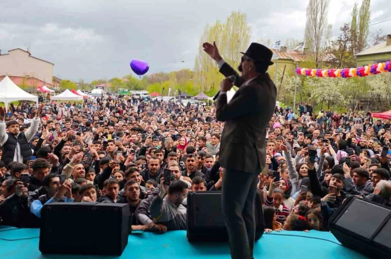 Muş’ta 8. Lale Festivali coşkuyla kutlandı 