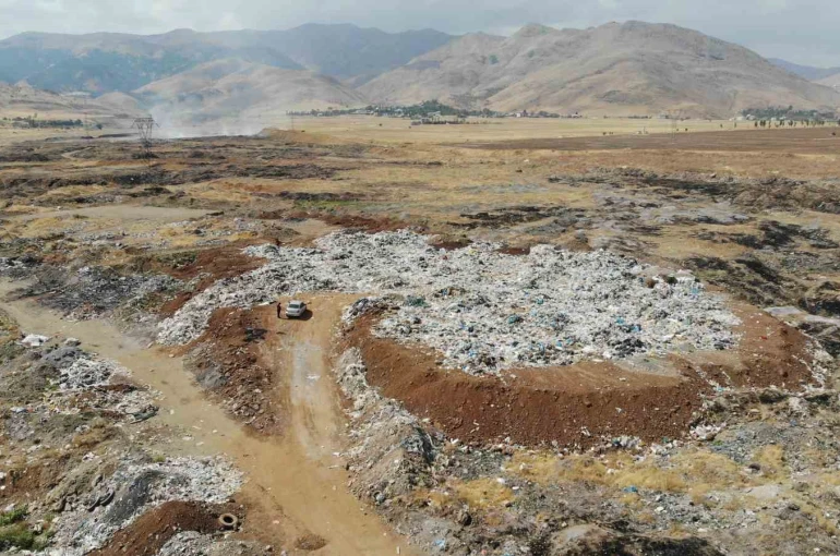 Muş’ta çöp döküm alanına tepki 