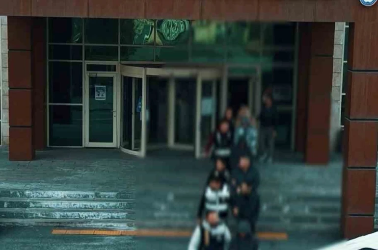 Muş’ta dolandırıcılık operasyonu: 5 tutuklama 