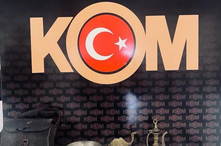 Muş’ta tarihi eser operasyonu: 25 parça ele geçirildi 