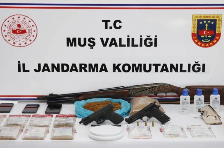 Muş’ta uyuşturucu operasyonu: 2 kişi tutuklandı 