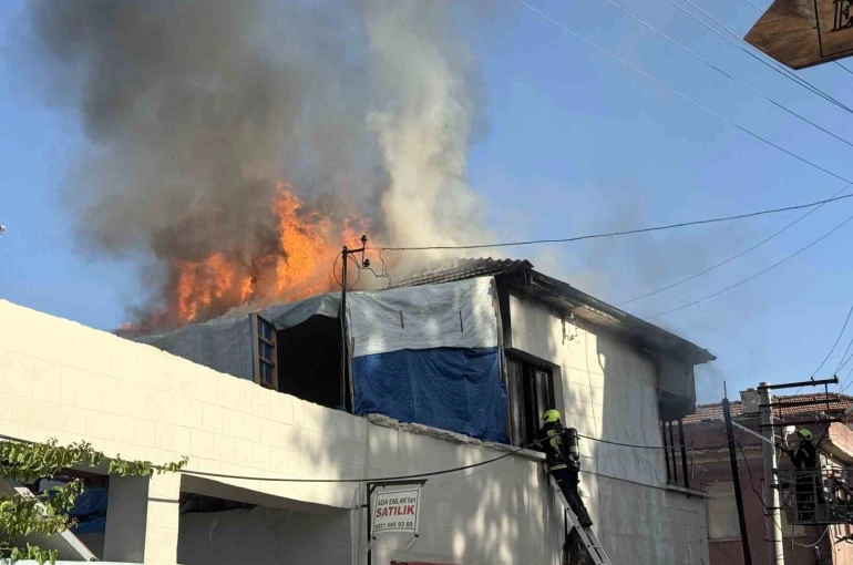 Müstakil evde korkutan yangın 