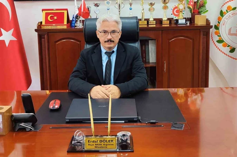 Mut’ta taşımalı eğitime olumsuz hava koşulları nedeniyle 1 gün ara verildi 