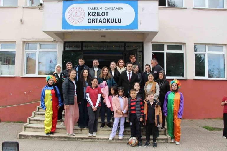 MYO’nun Bir Kitap Bir Gülümseme kampanyası kalplere dokundu 