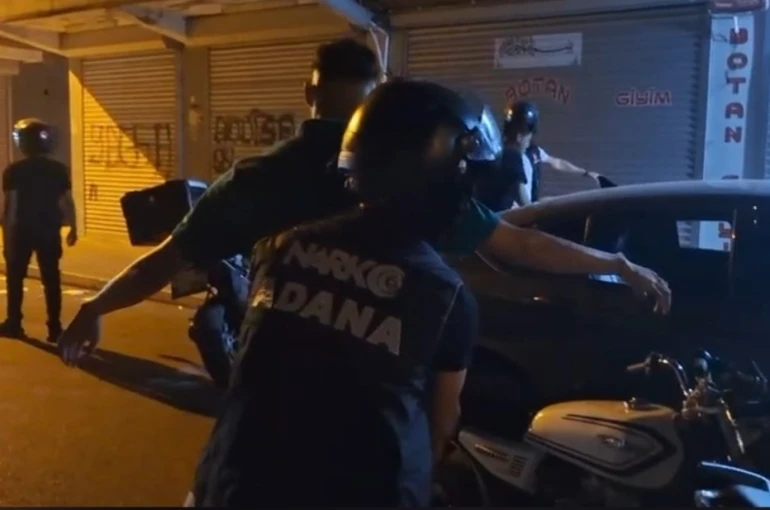 "Narkoalan Uygulamasında" 3.45 gram bonzai ele geçirildi