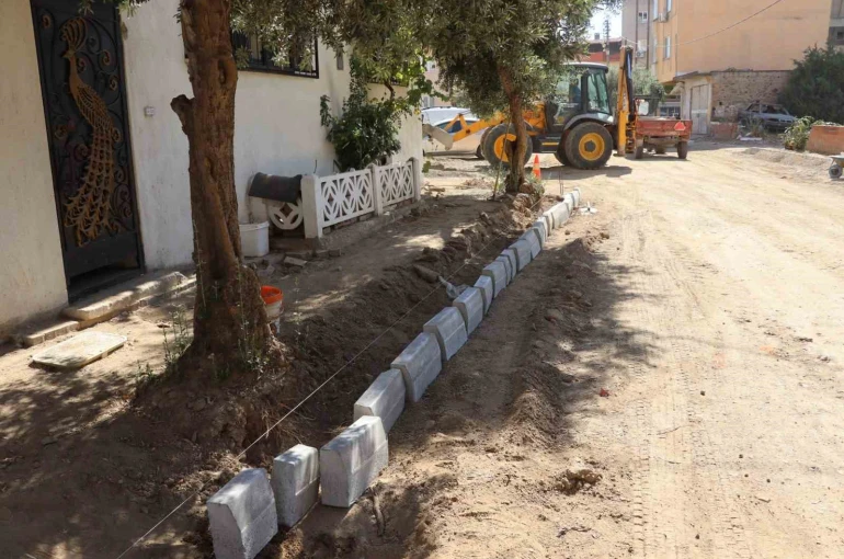 Nazilli Dumlupınar’da yol çalışması 