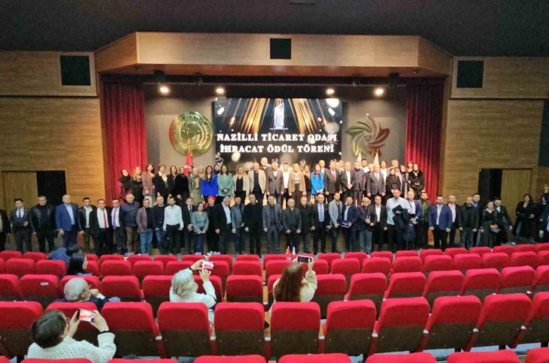 Nazilli Ticaret Odası’nın başarılı ihracatçıları ödüllendirildi 
