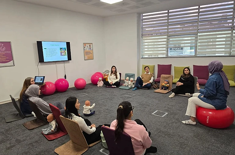 Nazilli’de anne adayları bilinçleniyor 