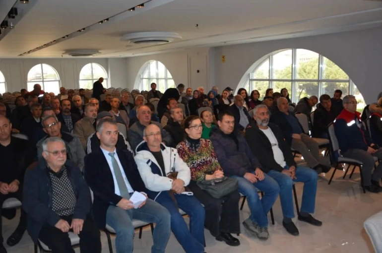 Nazilli’de kaliteli incir için toplantı düzenlendi 