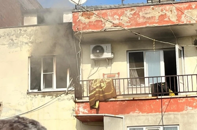 Nazilli’deki yangında hayatını kaybeden genç kız toprağa verildi 