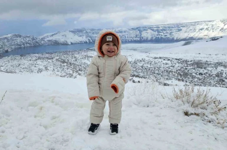 Nemrut Kalderası beyaz gelinliğini giydi 