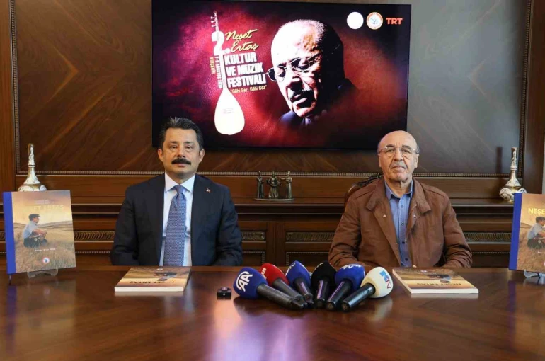 Neşet Ertaş’ın sanatını anlatan kitap okuyucuyla buluşuyor