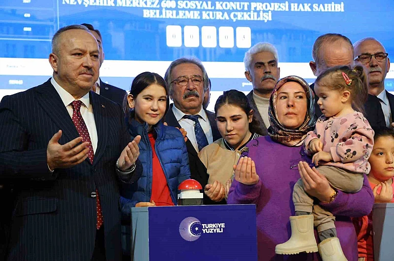 Nevşehir’de 2 bin 368 konutun kura çekilişi yapıldı 