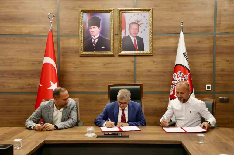 Niğde’de turizm ve sosyal hizmetler için iki önemli protokol imzalandı