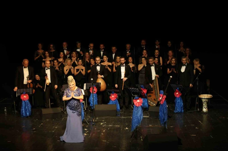 Nilüfer Belediyesi Türk Sanat Müziği Korosu’ndan unutulmaz konser 