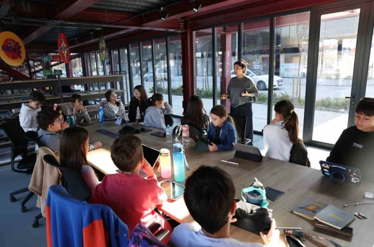 Nilüfer’de çocuklar animasyonun temellerini öğrendi 