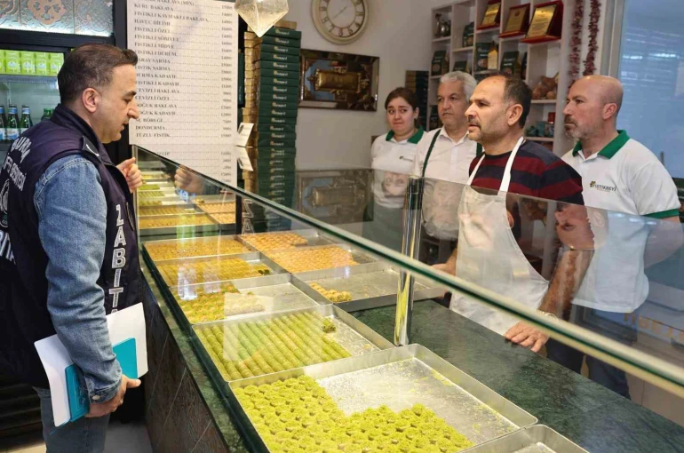 Nilüfer’de tatlı üreticilerine sıkı denetim 