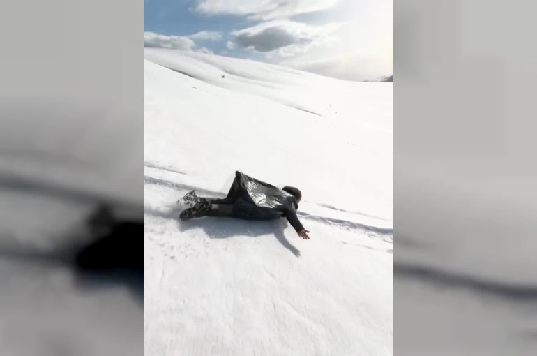 Nisan ayında çöp poşetiyle kaydılar, o anları kayda aldılar 