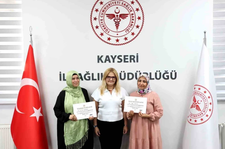 Obeziteyle mücadelede başarılı aile hekimlerine teşekkür belgesi 