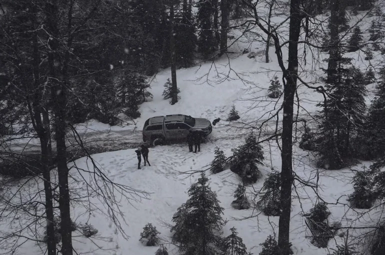 Off-Road tutkunları karla buluştu 