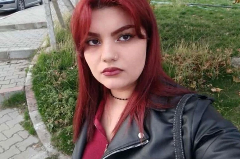 Öğrenci yurdunun 4’üncü katından düşen üniversiteli genç kız hayatını kaybetti