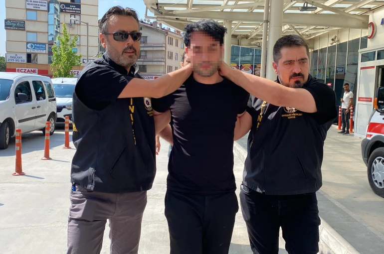 Öğretmeni öldüren sanığın yargılanmasına başlandı