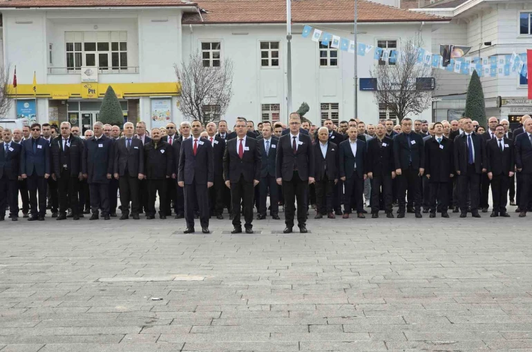 Öğretmenler Günü programında her yaştan meslektaş bir araya geldi 
