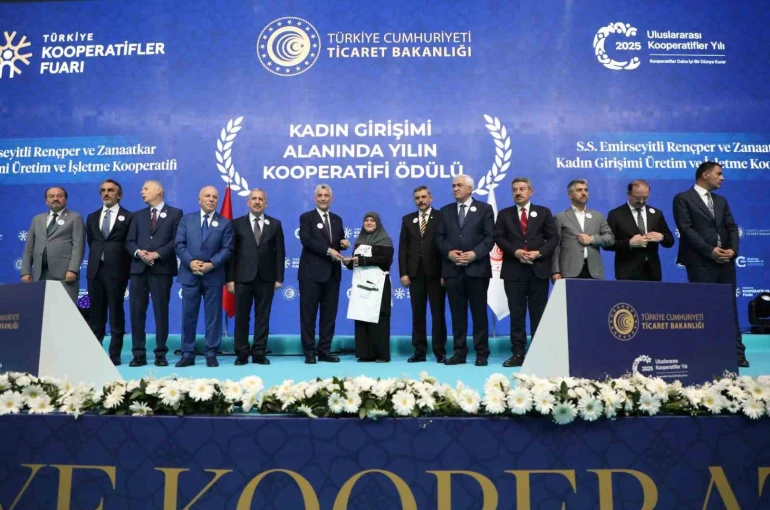 OKA destekli ERZAK Kadın Kooperatifi’ne "Yılın Kadın Kooperatifi" ödülü 