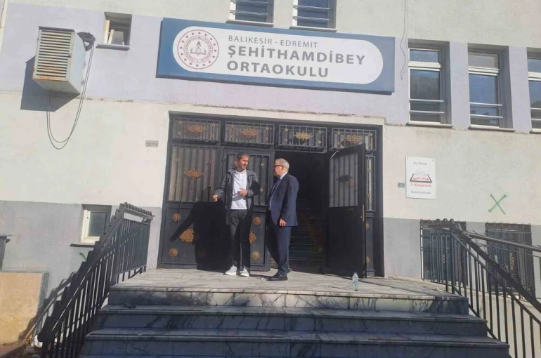 Okul binalarında güçlendirme çalışmaları sürüyor