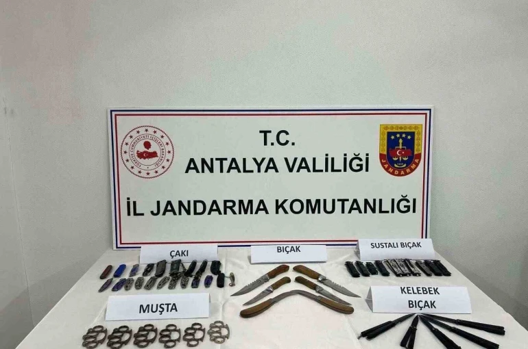 Okul çevrelerinde tehlikeli satışa jandarma müdahalesi 