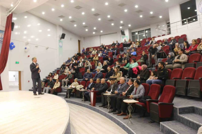 Okul - veli iş birliğini güçlendirecek konular ele alındı