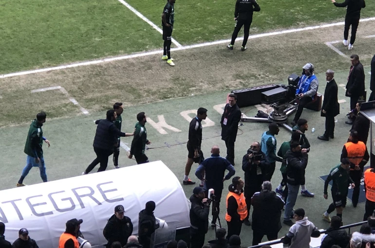 Olaylı Kocaelispor-Konyaspor maçının faturası ağır oldu! Sevkler başladı