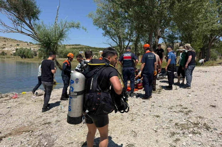 Olta teknesini kurtarmak isterken barajda can verdi