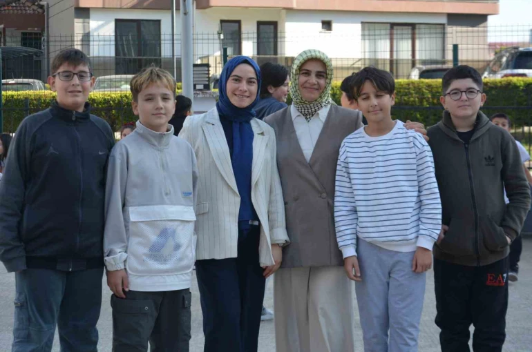 Ordu’da 27 yıllık öğretmen, yetiştirdiği eski öğrencisiyle omuz omuza görev yapıyor 