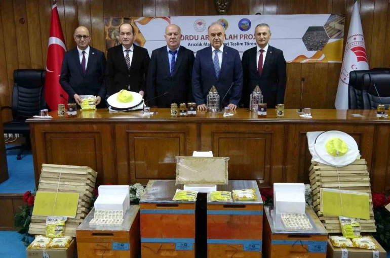 Ordu’da arıcılara malzeme desteği 