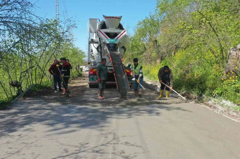Ordu’da beton yol seferberliği sürüyor 